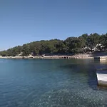 Apartment Ivan By The Sea Tribunj (Sibenik-Knin)