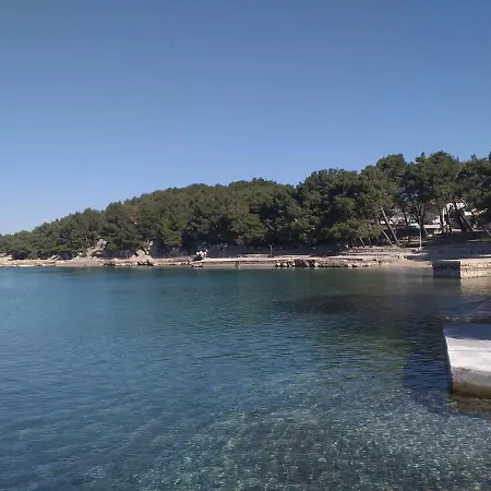 公寓 Ivan By The Sea Tribalj