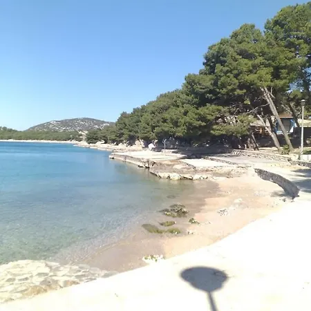 Ivan By The Sea 公寓