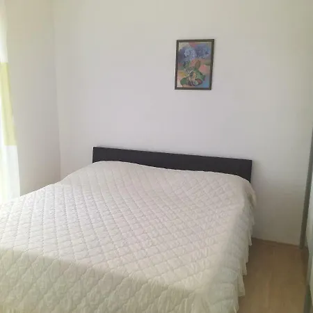 Ivan By The Sea 公寓 *