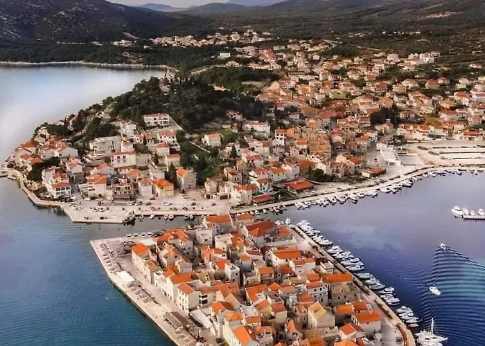 Apartman Ivan By The Sea